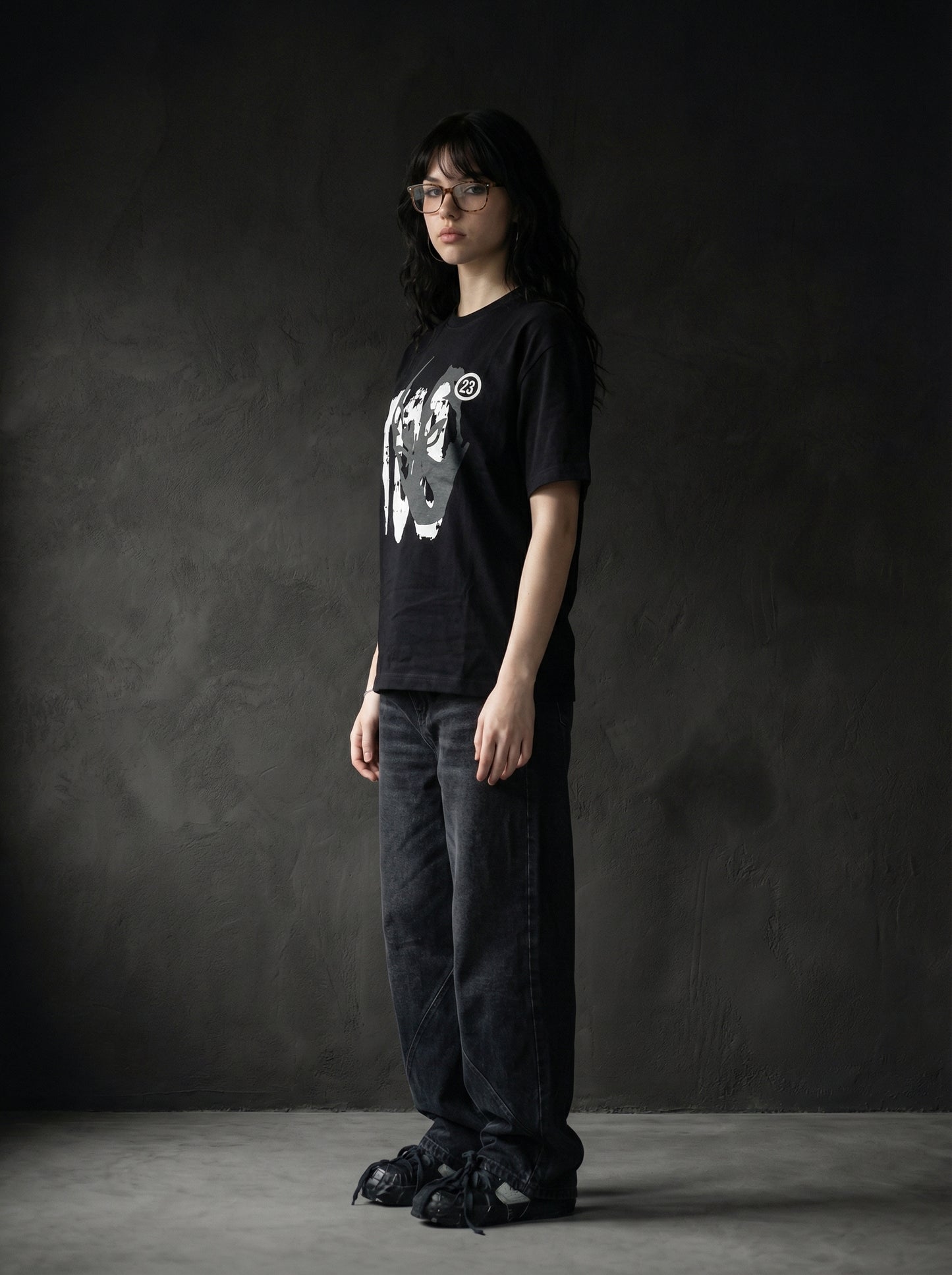 MASKED BLACK TEE