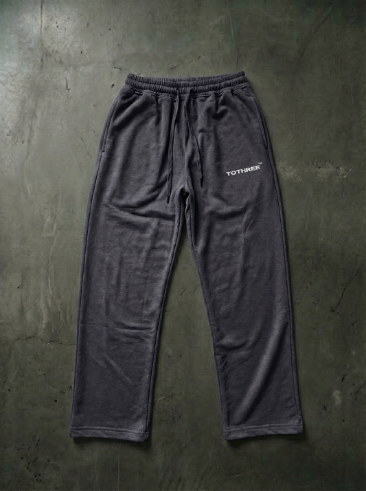 TOTHREE LOGO DARKGRAY SWEATPANTS